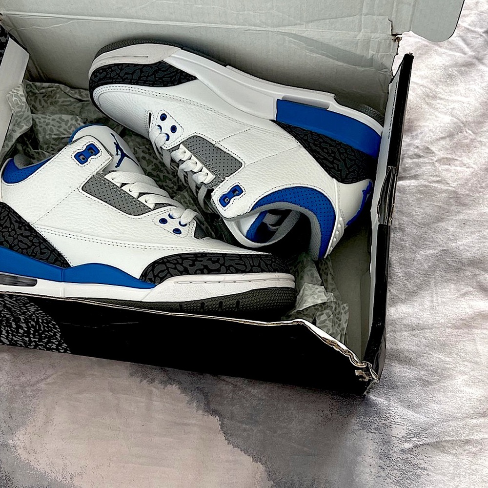 Jordan 3s racer blue size 5